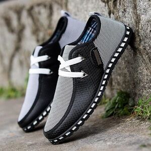 Stylish Black and White Men's Sneakers